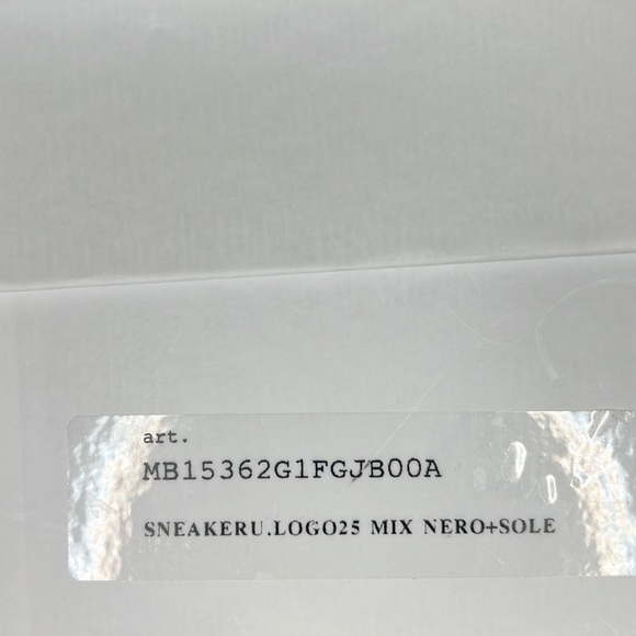 🐻Moschino Flames🔥Black Sneakers Brand New! - Picture 7 of 7